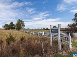 646 Irish Rd, Scottsville, VA