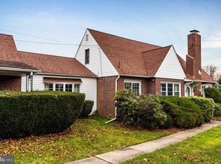 2438 Pine Rd, Huntingdon Valley, PA 19006