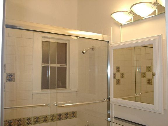 Upstairs Unit New Bath