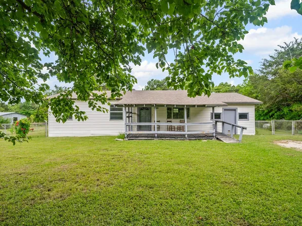 877 County Road 1001, Greenville, TX 75401