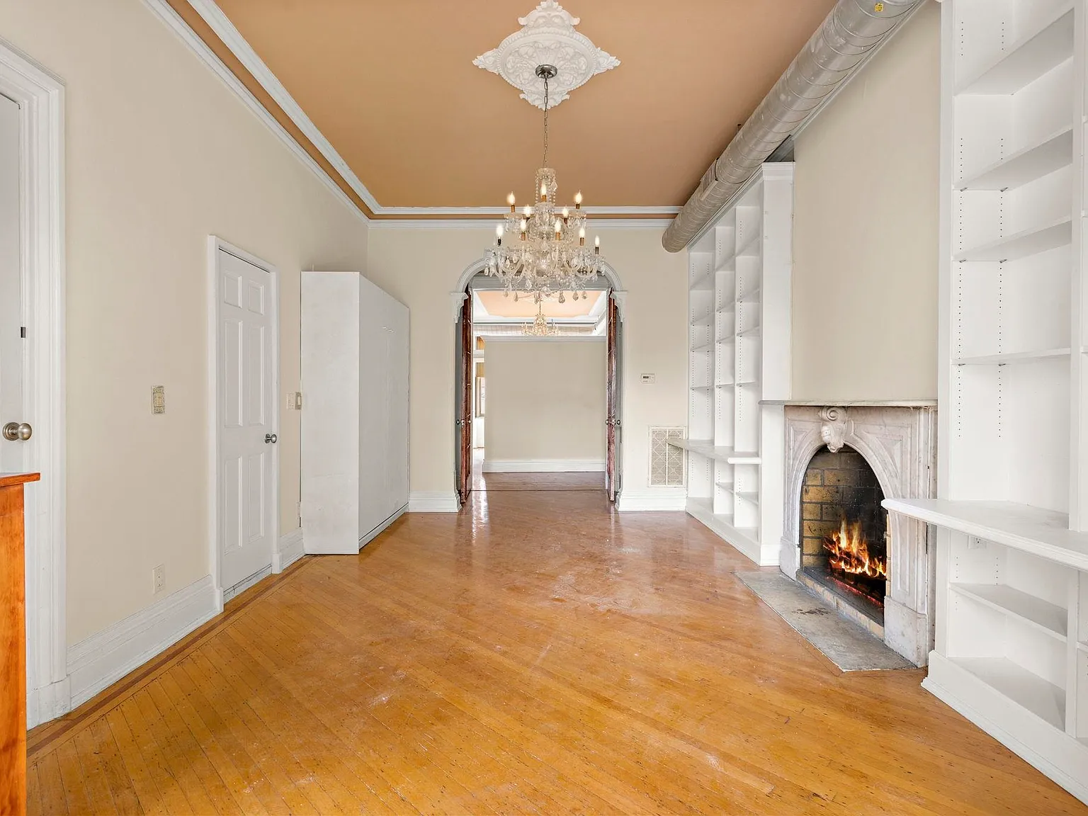 2 bed, 1.0 bath, 785 sqft, $4,200 — Photo 4