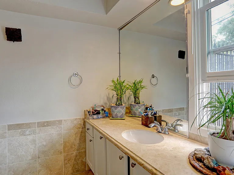 7736 Meadow Rd #102 — Photo 16