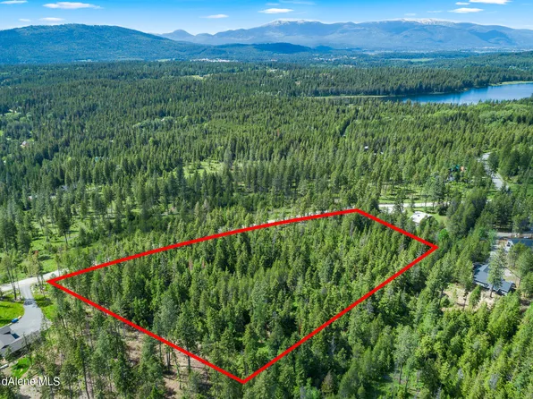 E Dufort Rd, Sagle, ID 83860