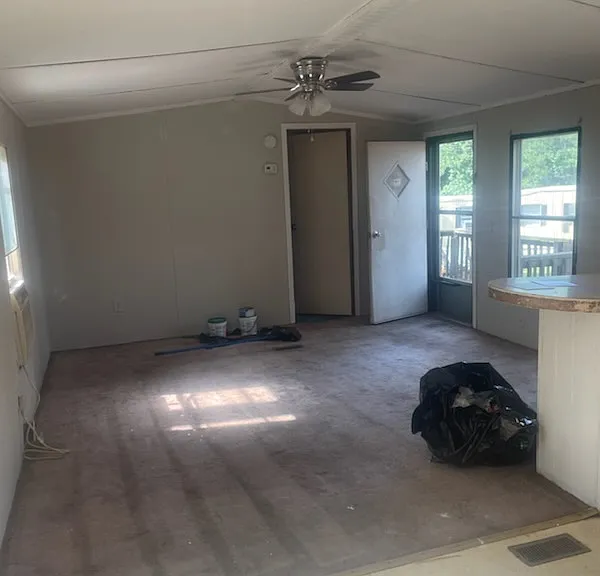 127 Emily St — Photo 11