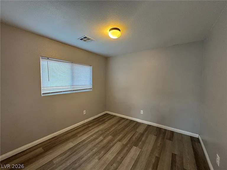11695 Tierney Creek Dr — Photo 13