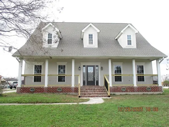 338 Moonraker Dr, Slidell, LA 70458