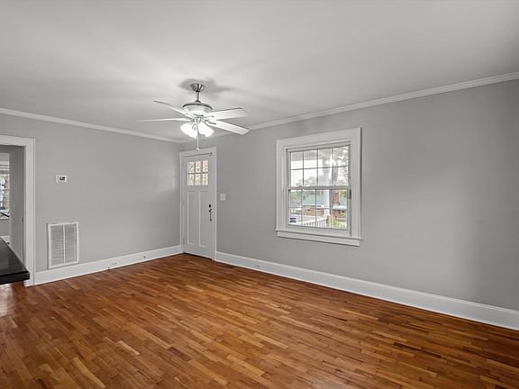 5th image of 3914 Abingdon Rd