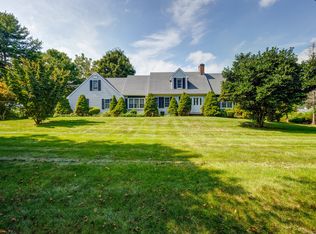 250 Clapboard Hill Rd, Guilford, CT 06437