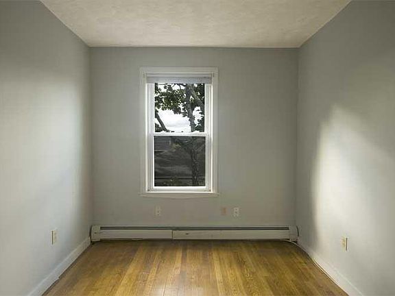 2nd image of 105 4th St
