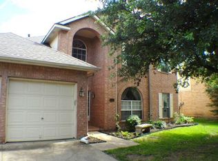 5112 Broken Bow Dr, Fort Worth, TX 76137
