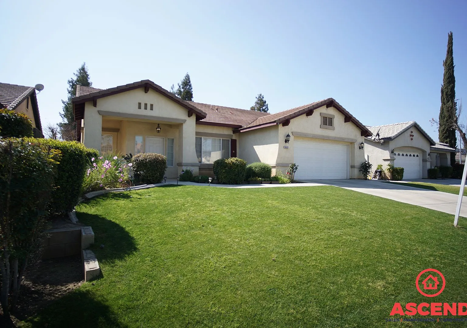 Beautiful Home Off of Coffee and Olive! — Photo 1