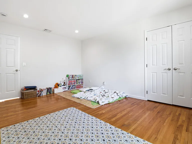 123 Hickory Ave #B — Photo 14