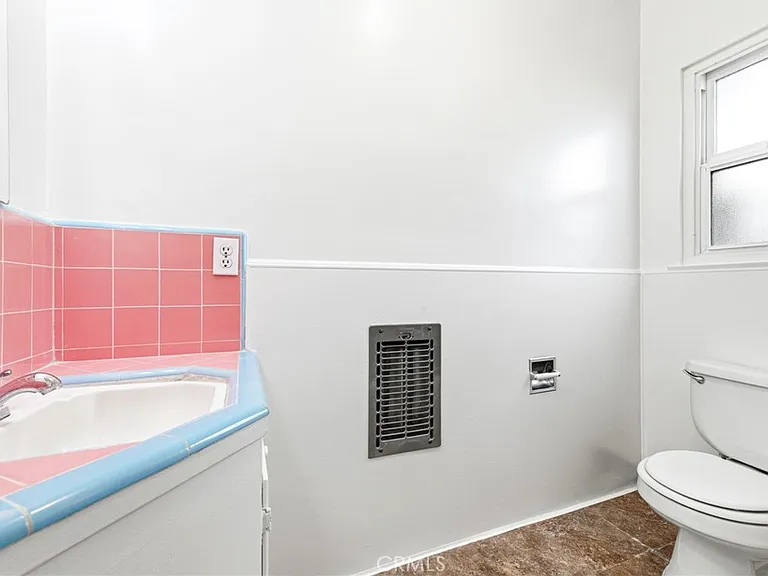 6268 N Muscatel Ave — Photo 18