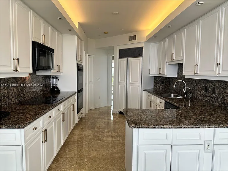 6051 N Ocean Dr #704 — Photo 6