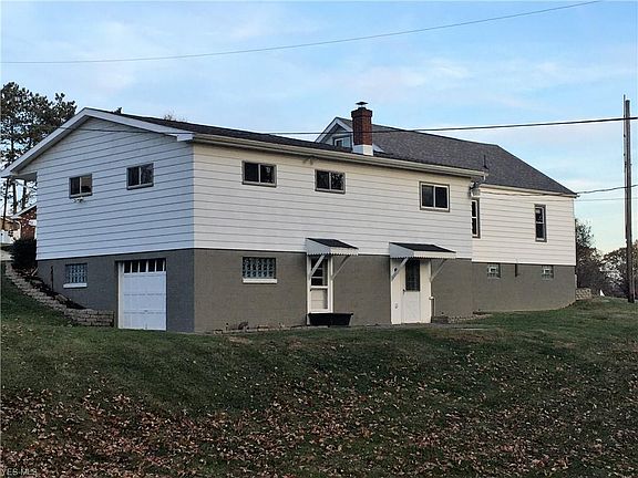 3rd image of 107 Overlook Dr