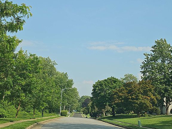 5th image of 1238 Mettler Rd
