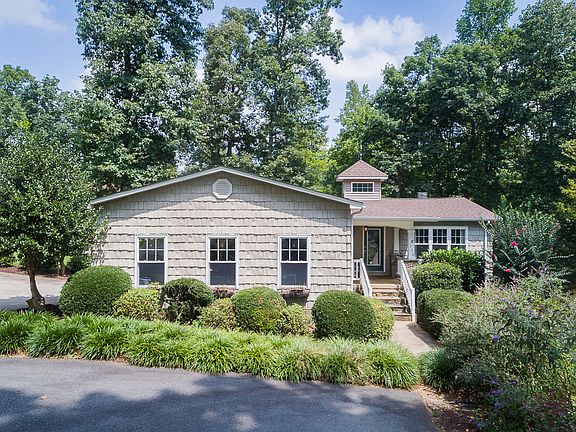5th image of 136 Fulton Farms Ln