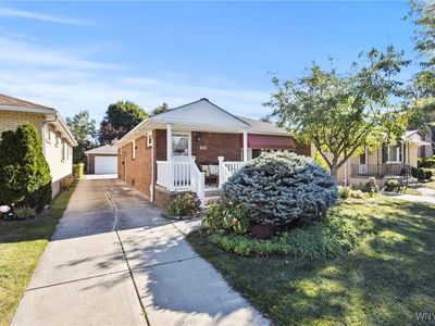 539 Delaware Rd, Buffalo, NY, 14223