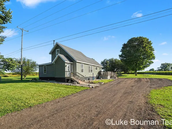 3173 Dumont Rd, Allegan, MI 49010