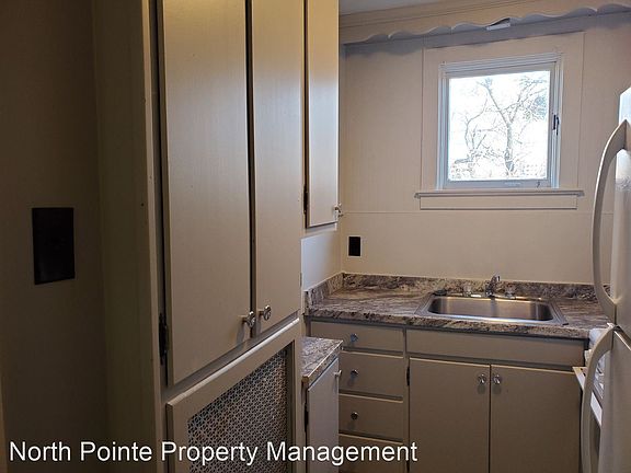 2nd image of 219 N Mulberry St APT 3