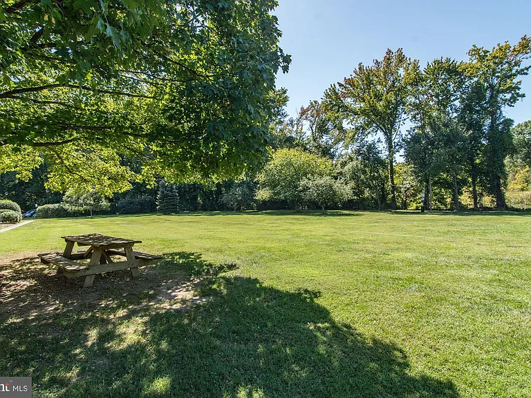 1803 Belle View Blvd #A1 — Photo 26
