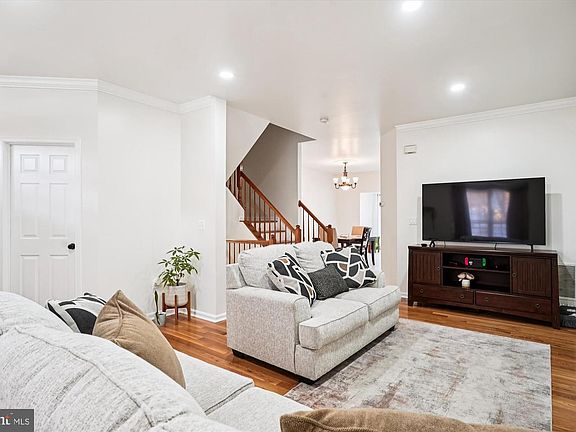 5th image of 16879 Sea Lawn Pl