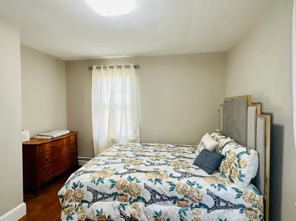 (undisclosed Address), Manchester, NH 03103