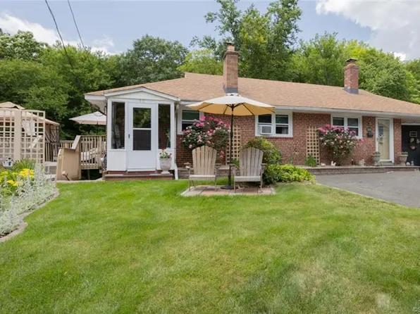 39 Viola Street, Watertown, CT 06779