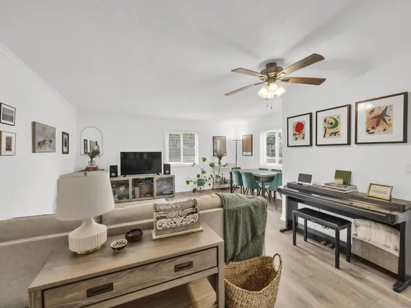 8889 Caminito Plaza Centro #7127, San Diego, CA 92122