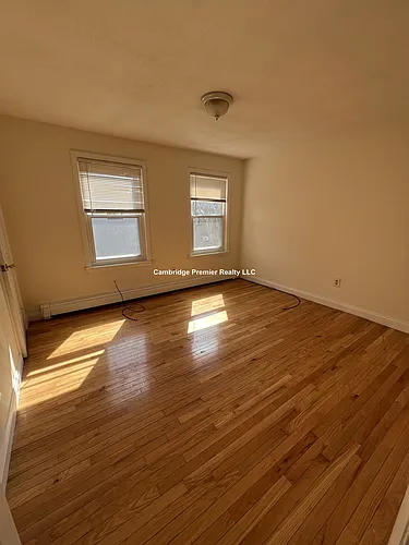 19 Pine St #2 Photo 1