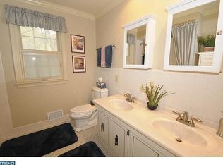 217 Hansell Rd, Newtown Square, PA 19073