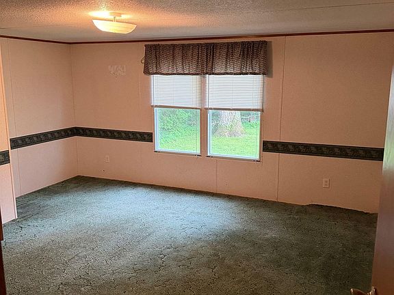 5th image of 7856 S County Road 575 E