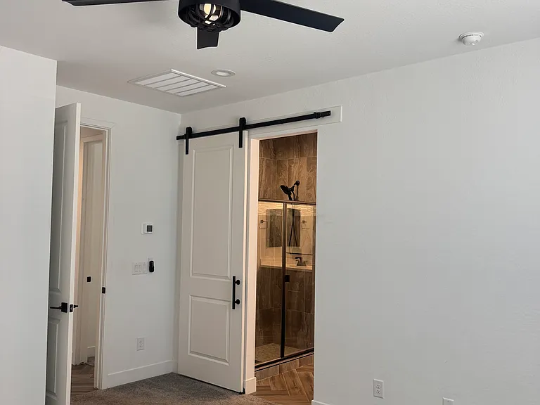 2521 S 180th Dr — Photo 43