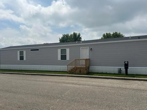 69205 Garver Lake Rd #48, Edwardsburg, MI 49112
