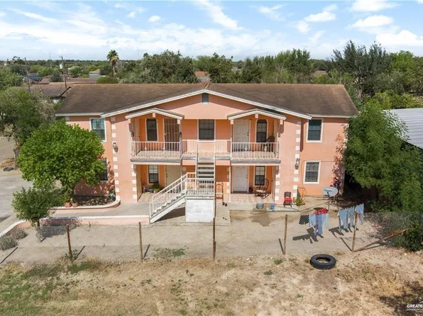 902 Ozaka St, Roma, TX 78584