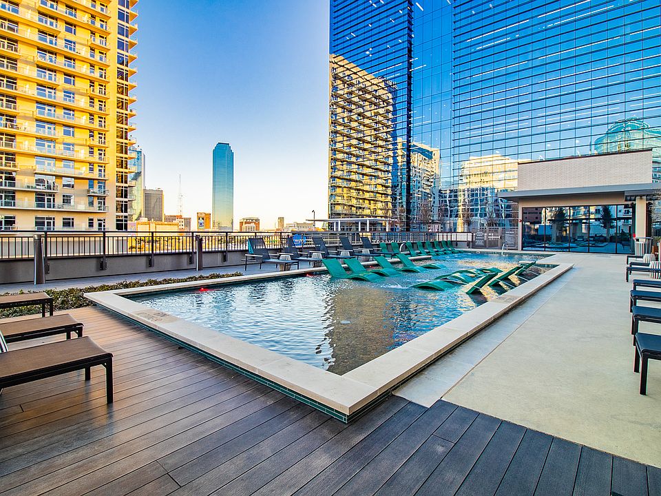 The Christopher Luxury Apartment in Dallas, TX