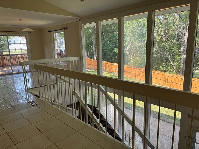 15457 Clover Ridge Dr — Photo 6
