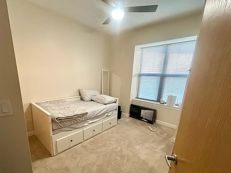 41 E 8th St #2807 — Photo 19