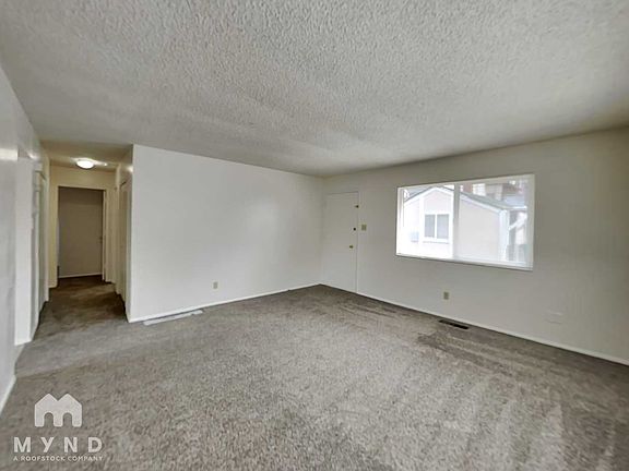 3rd image of 333 9th St APT B