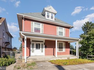 537 N Railroad St, Palmyra, PA 17078
