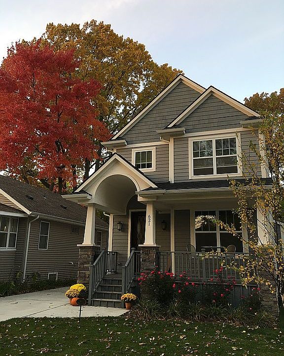 2nd image of 621 Baldwin Ave