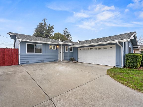 5th image of 1414 Canterbury Drive