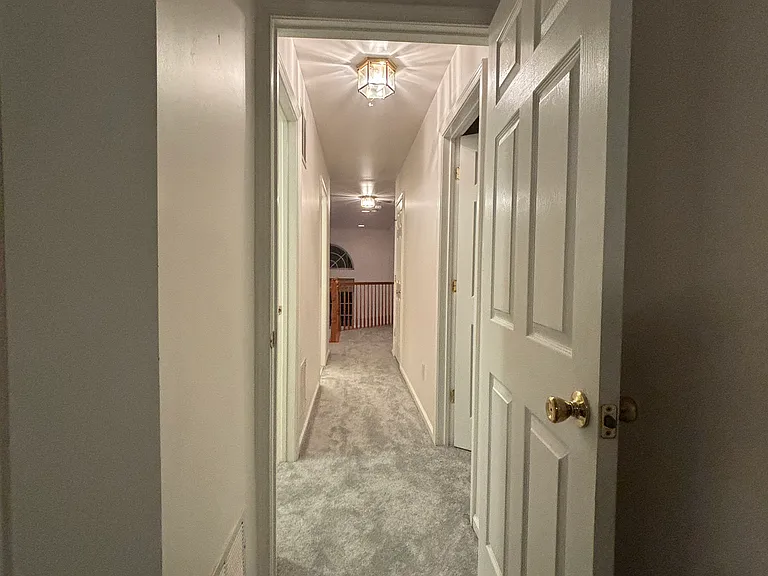 101 Windsor Pond Rd — Photo 5