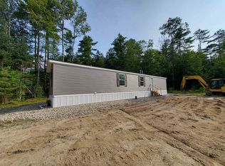 74 Canaan St, Canaan, NH 03741