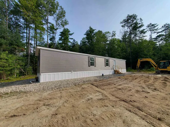 74 Canaan Street, Canaan, NH 03741
