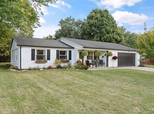 716 Robindale Dr, Waynesville, OH