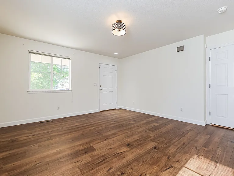 19500 E Idaho Ave — Photo 6