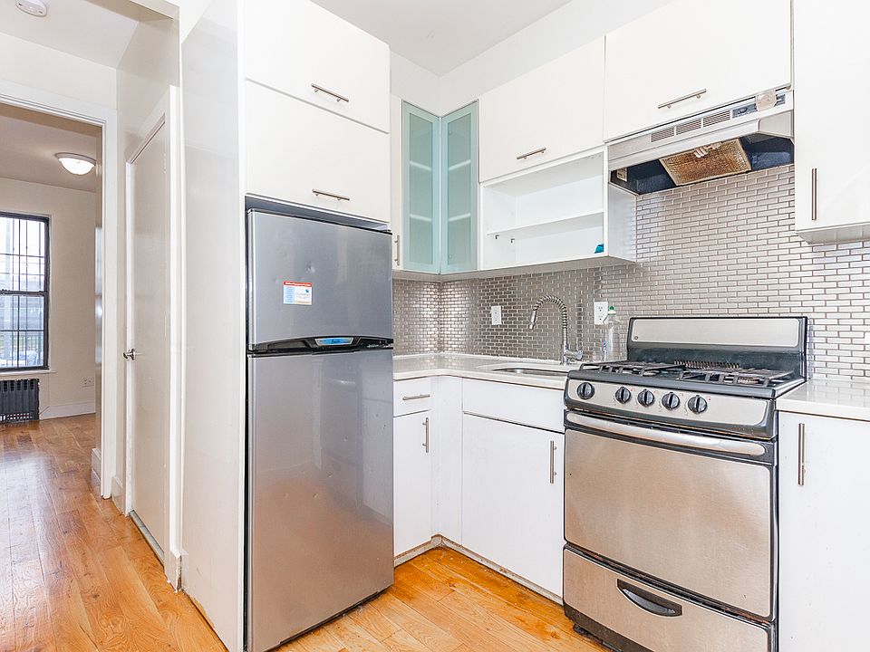 1st image of 1420 Putnam Ave #L1