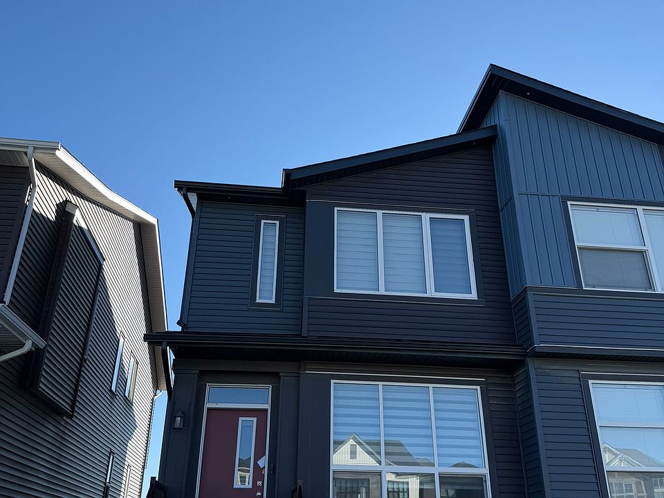 1st image of 160 Edith Pl NW