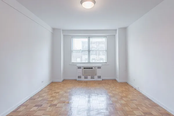 Rented by Hampshire Assets LLC | media 1